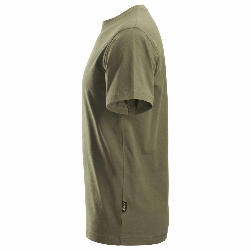 detail SNICKERS Classic olivgrünes Herren-T-Shirt aus 100% Baumwolle, bequem und atmung