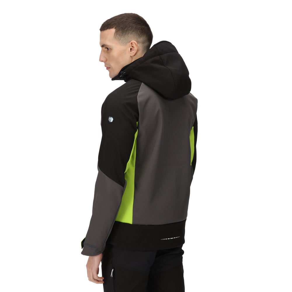 detail Herrenjacke Softshell REGATTA Hewitts VII
