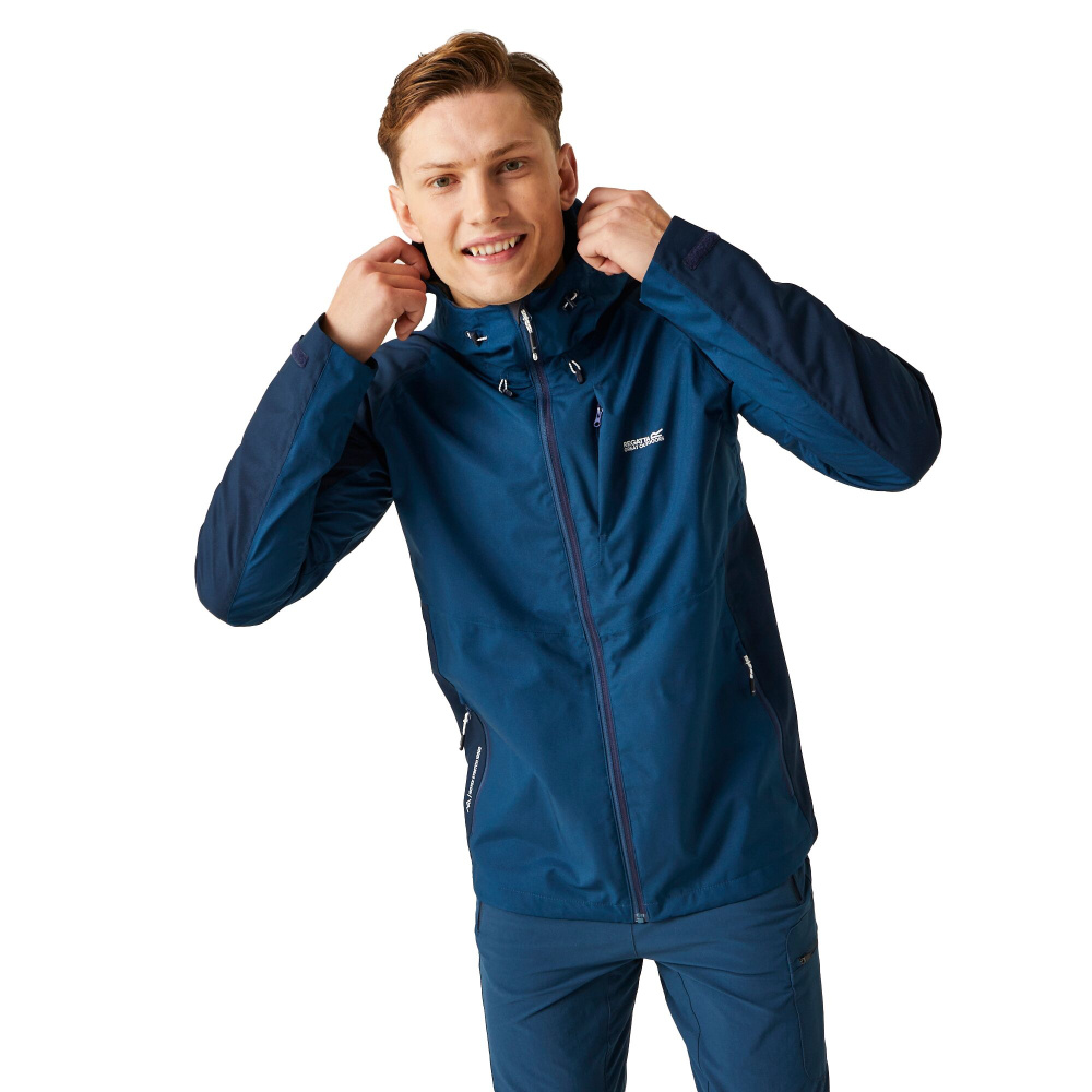 detail Jacke REGATTA Britedale LED Isotex 10 000 mm