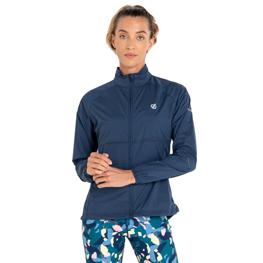 detail Jacke Damen DARE2B ResilientIIWshell