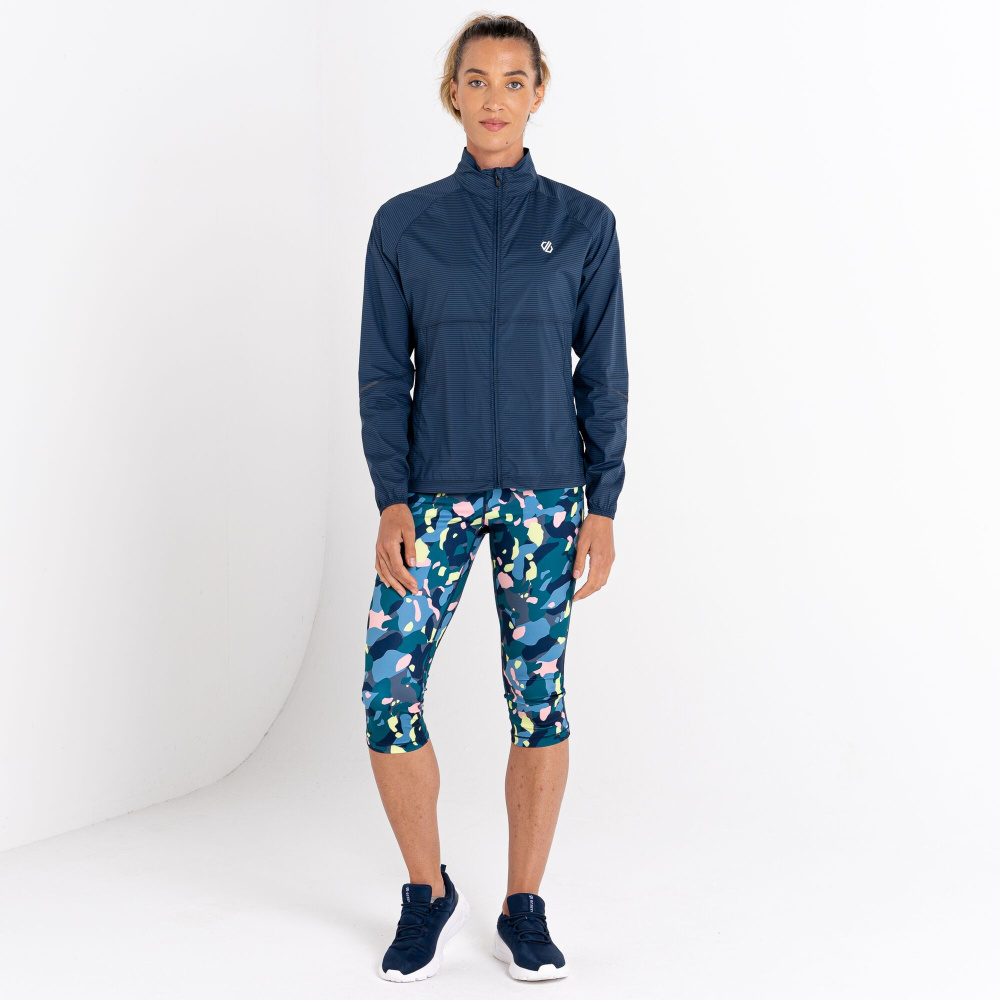 detail Jacke Damen DARE2B ResilientIIWshell