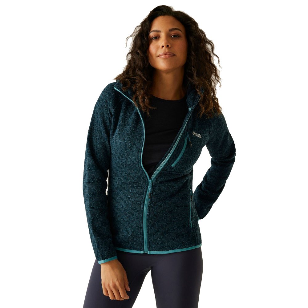 detail REGATTA Newhill blaue Damen Outdoorjacke modern und bequem