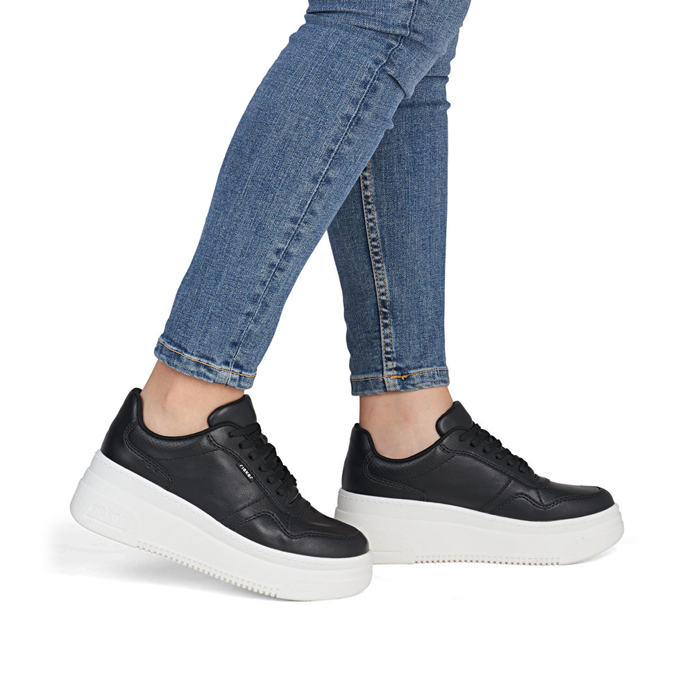 detail RIEKER M7811-00 schwarze Damen moderne Sneaker für die Stadt