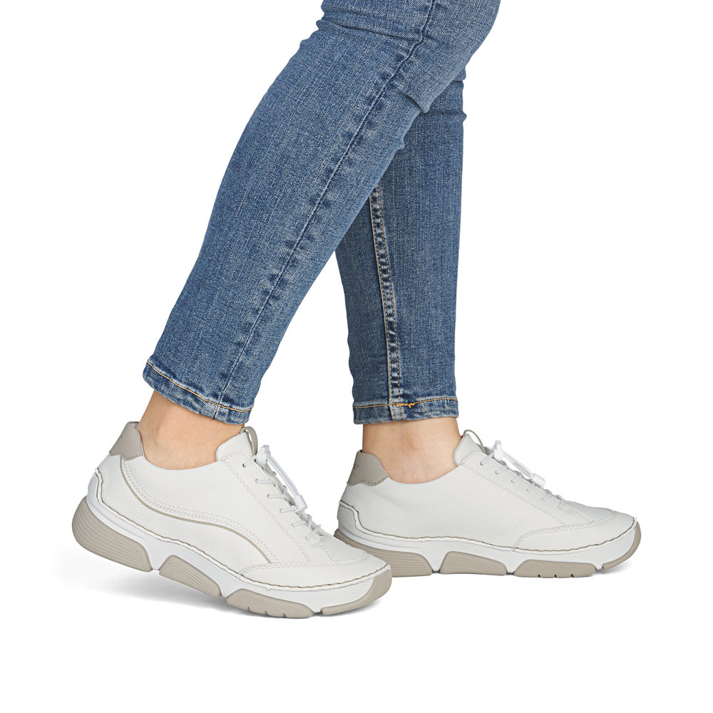 detail RIEKER 45969-80 weiße Damen Sneaker mit Antistress-Technologie