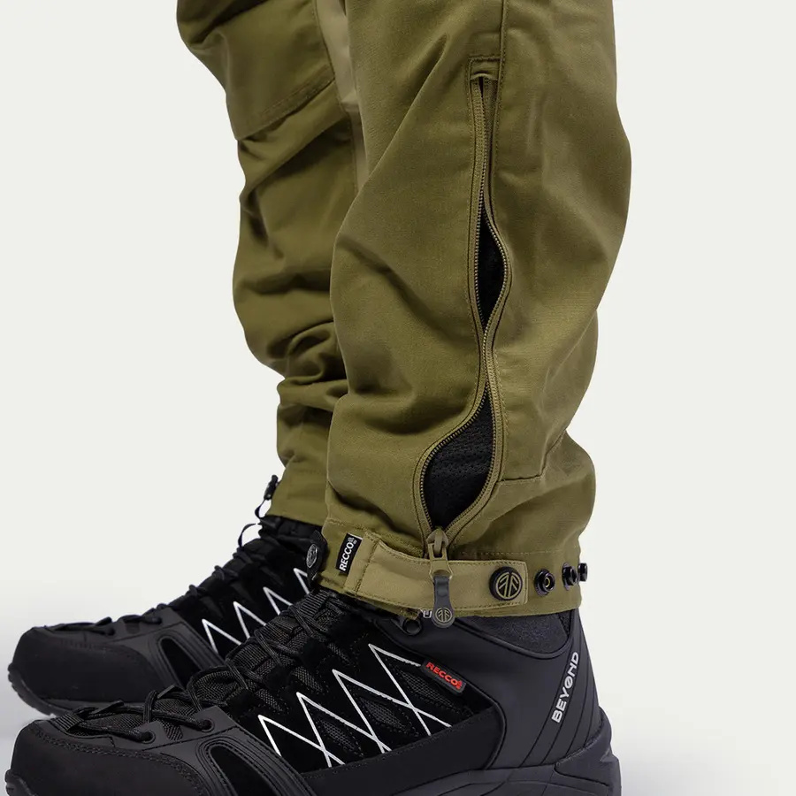 detail Hose outdoor Beyond Nordic Sweden Teflon EcoElite®