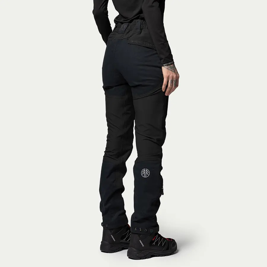 detail Hose Beyond Nordic Sweden Onyx Teflon EcoElite®