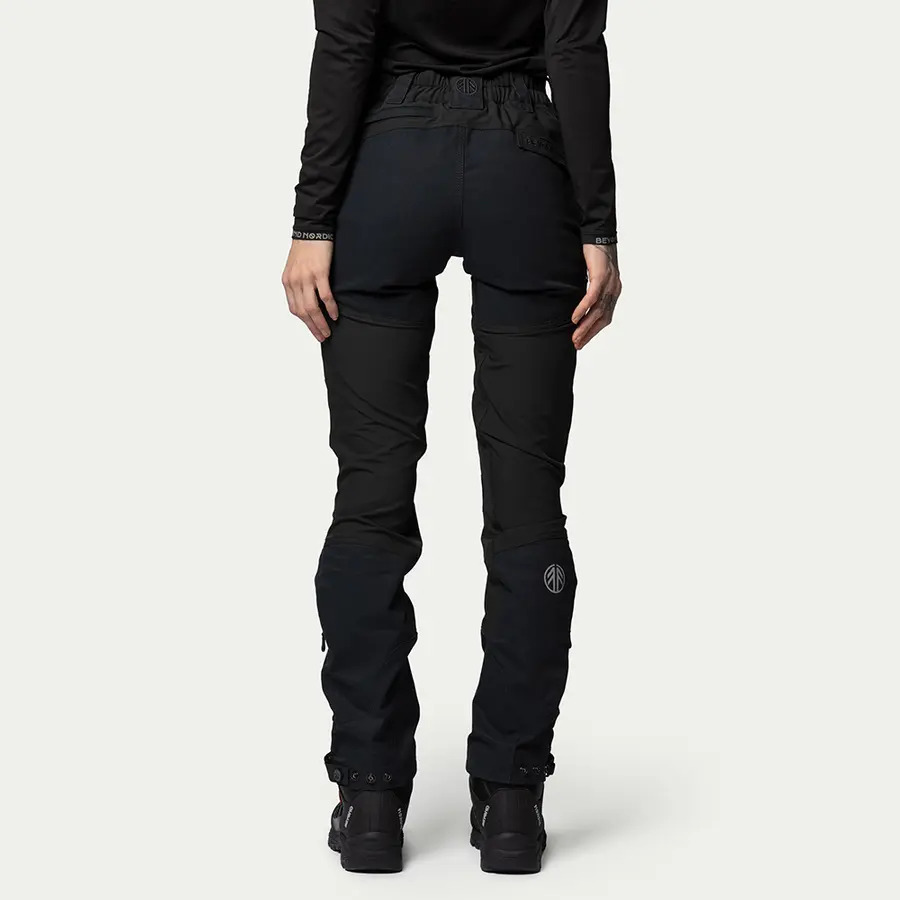 detail Hose Beyond Nordic Sweden Onyx Teflon EcoElite®